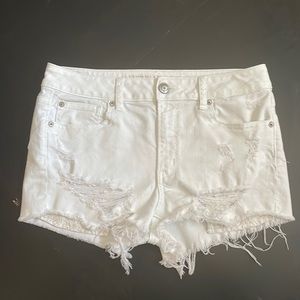 American eagle white short shorts